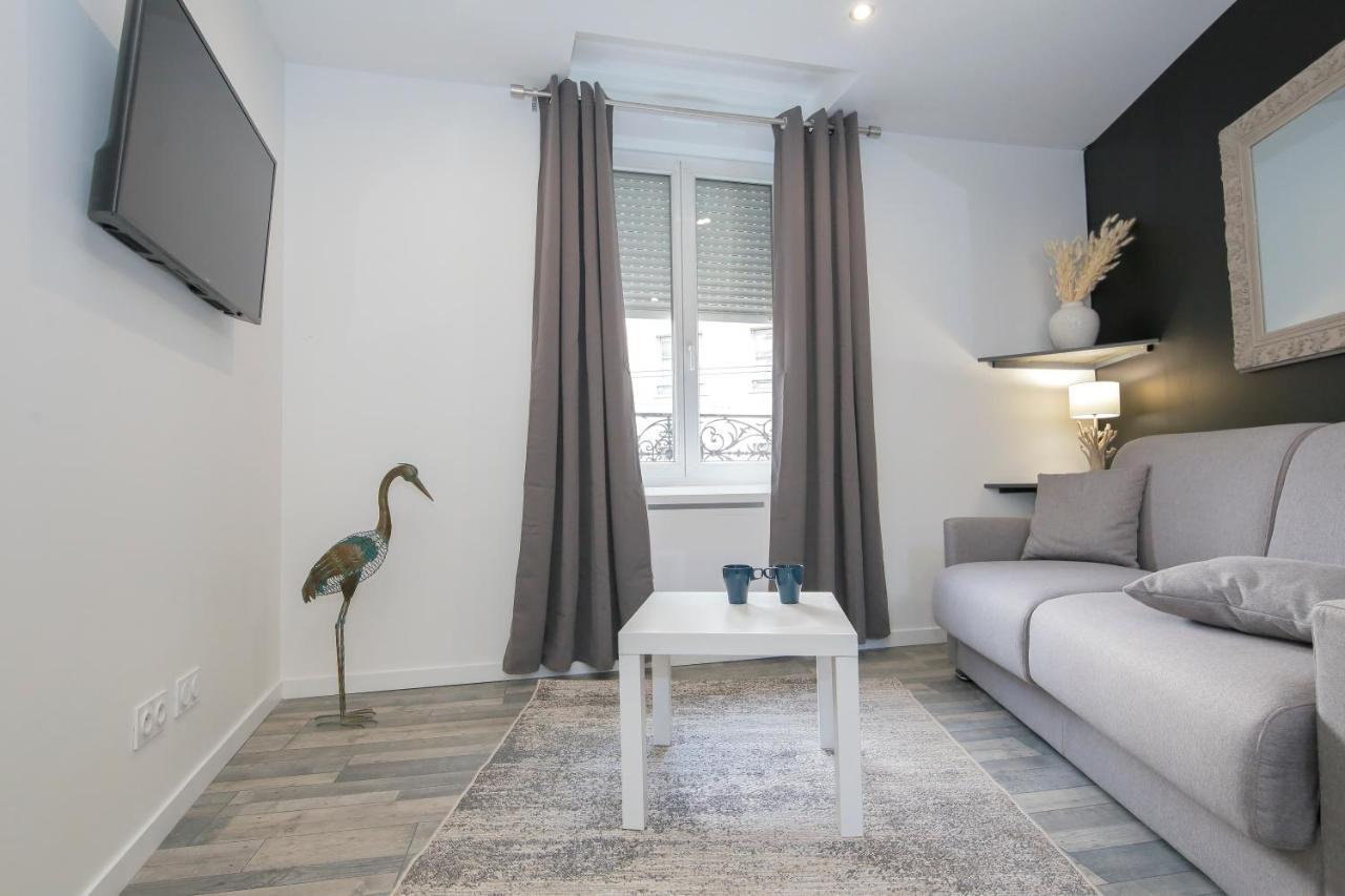 Les Champs, T2 Hypercentre Chic Et Cosy Wifi Par Sovalfi Apartment Saint-Etienne  Exterior photo