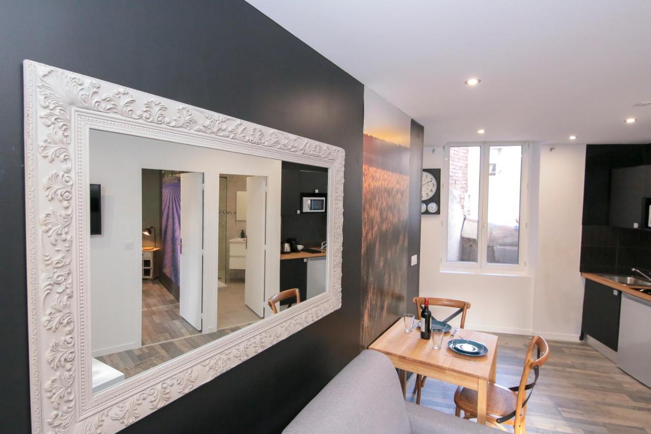 Les Champs, T2 Hypercentre Chic Et Cosy Wifi Par Sovalfi Apartment Saint-Etienne  Exterior photo